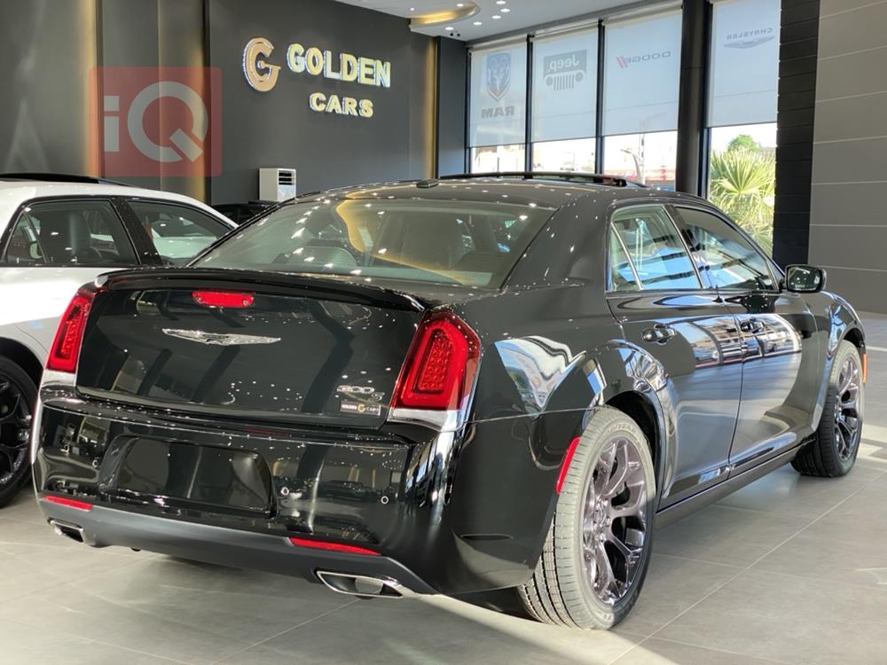 Chrysler 300
